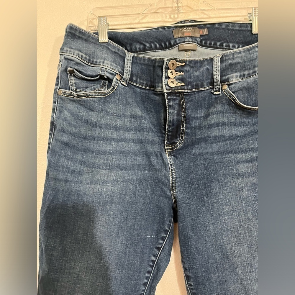 Torrid feel the fit jagging super soft size 18 S jeans - Picture 3 of 5